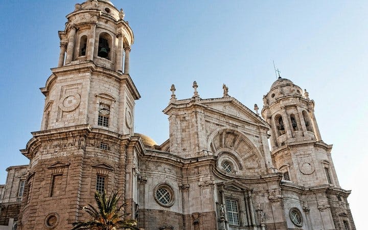 Cadiz Self-Guided Walking Tour on Mobile App Image 4