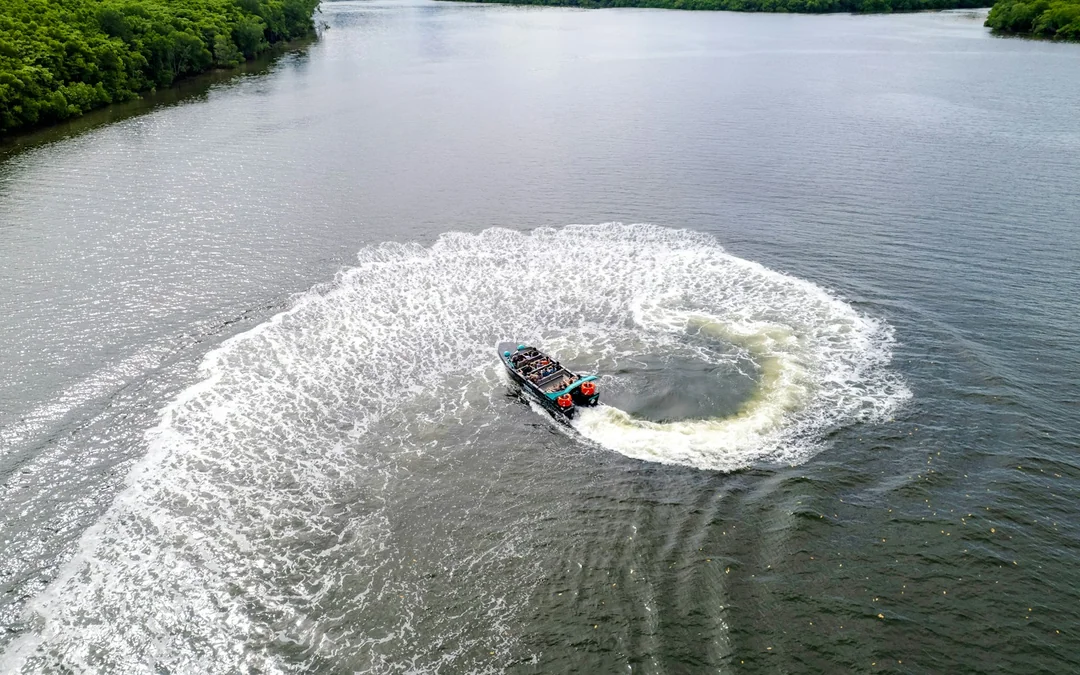 Cairns Jet Boat Ride Image 7
