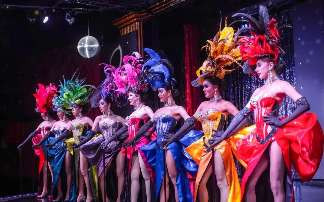 Calypso Cabaret Show Tickets with Dinner and Cultural Performance Image 1