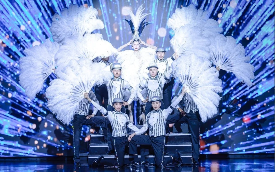 Calypso Cabaret Show Tickets with Dinner and Cultural Performance Image 5