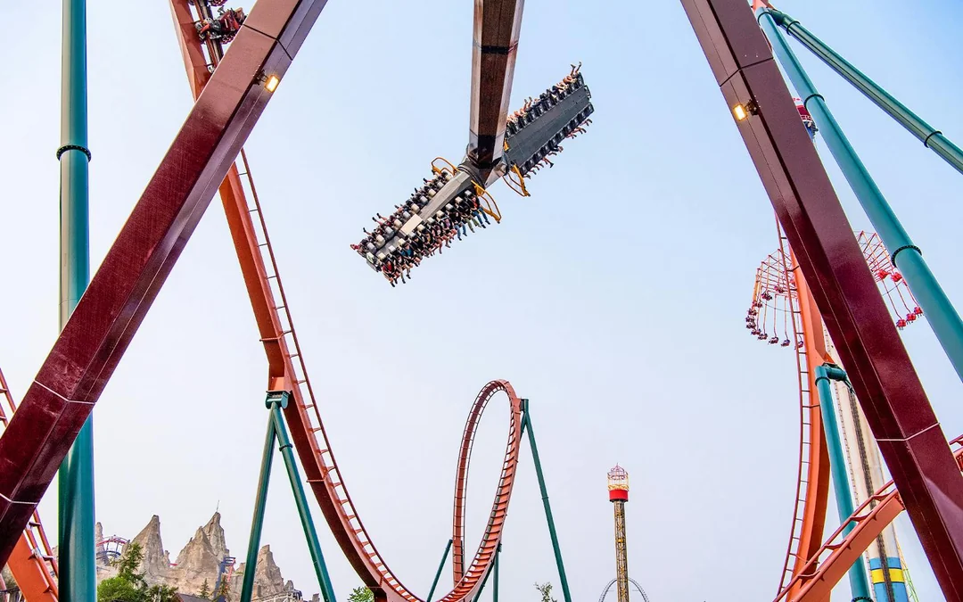 Canada's Wonderland One Day Ticket with Halloween Haunt Image 2