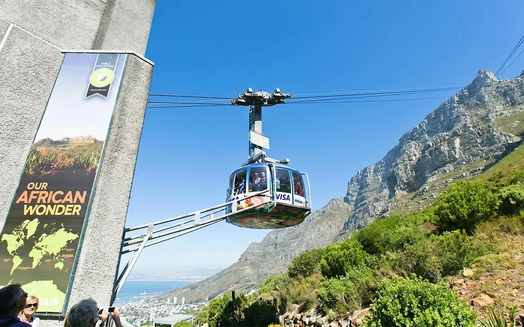 Cape Town: Table Mountain Cable Car Ticket Image 3
