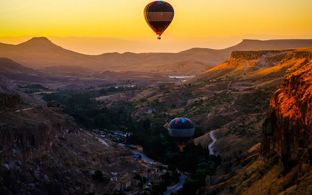 Cappadocia Sunrise Hot Air Balloon Flight with Hotel Transfers Image 3