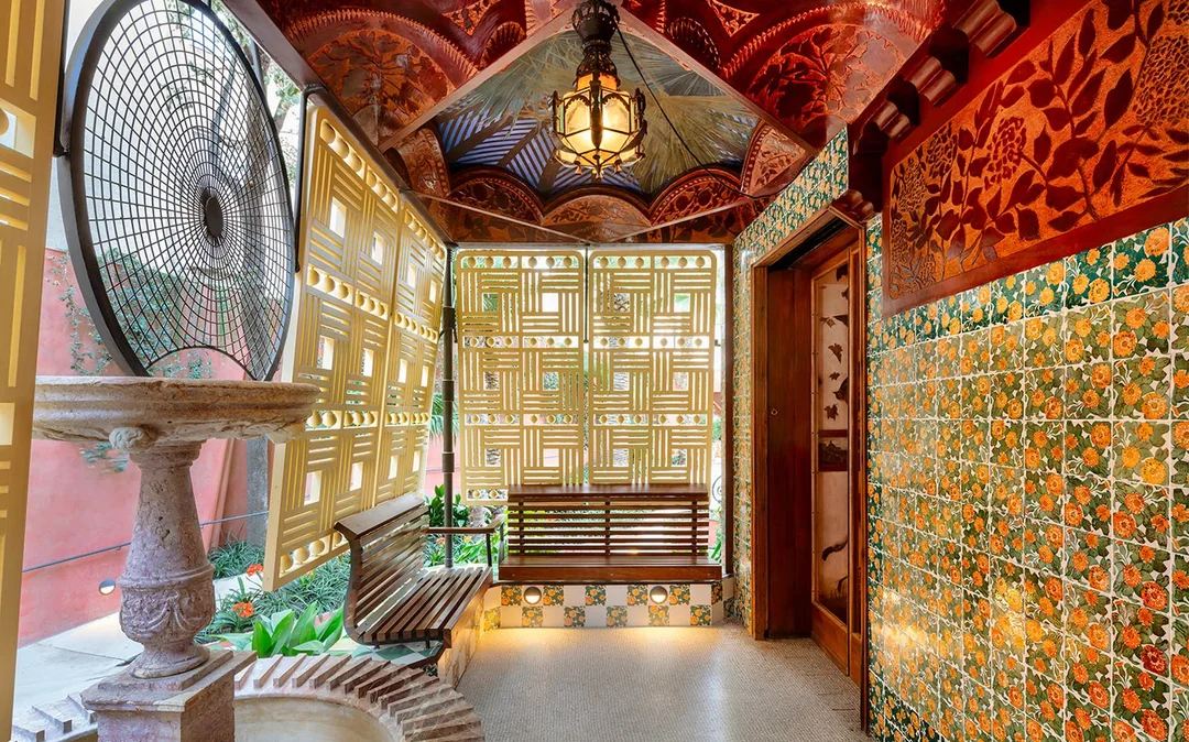 Casa Vicens - Gaudi's First House Image 5