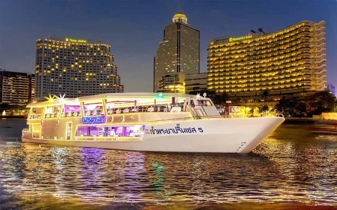 Chao Phraya Princess Cruise with Buffet Dinner & Live Music Image 1