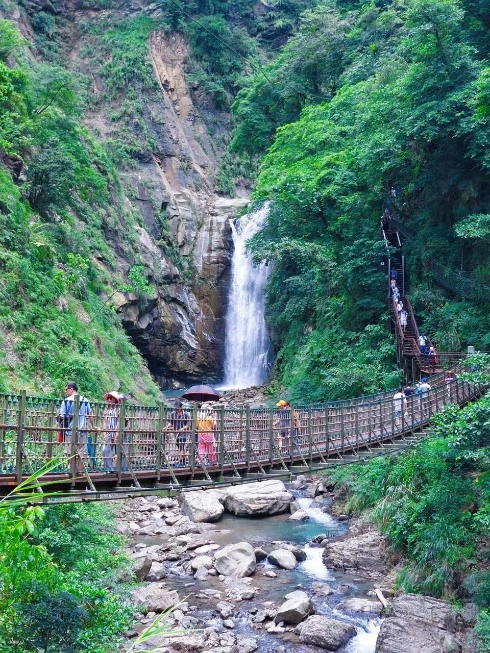 Chiayi Guanyin Waterfall Tickets