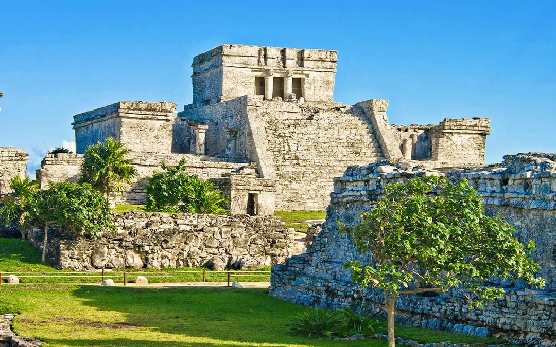 Chichén Itzá, Cenote and Archaeological Sites Tour with Lunch Image 12