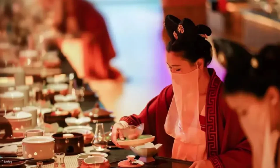 China | Beijing Palace Banquet (Traditional Chinese performance, imperial audio-visual feast, palace banquet, exquisite dishes)