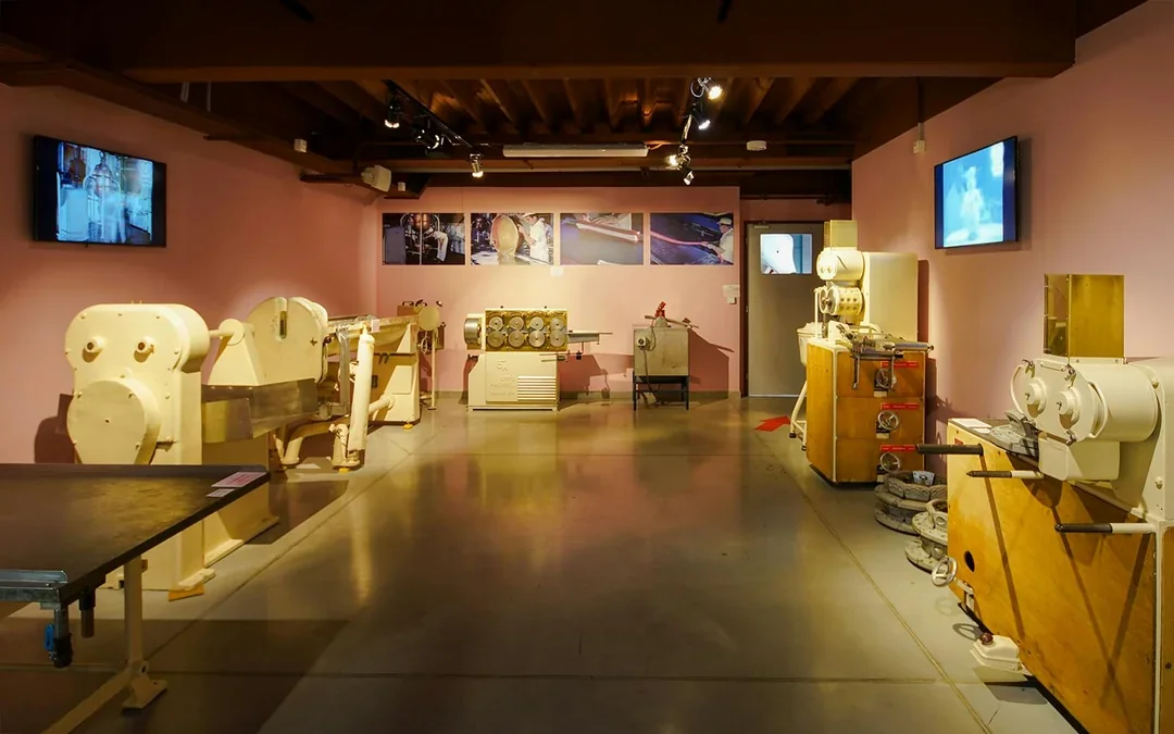 Chocolate Factory Tour  Image 4