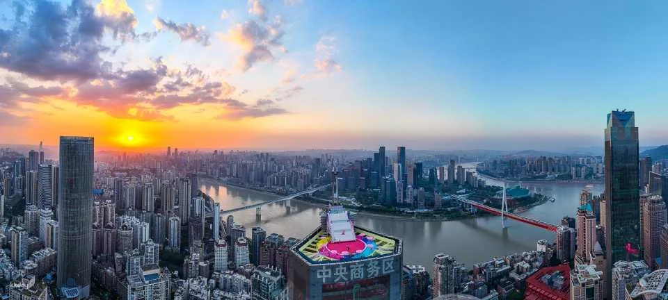 [Chongqing] World Trade Center · Rooftop 131 High-Altitude Observation Deck
