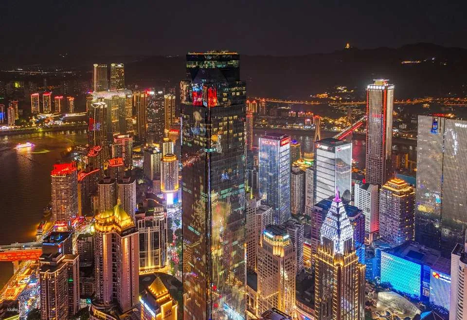 [Chongqing] World Trade Center · Rooftop 131 High-Altitude Observation Deck