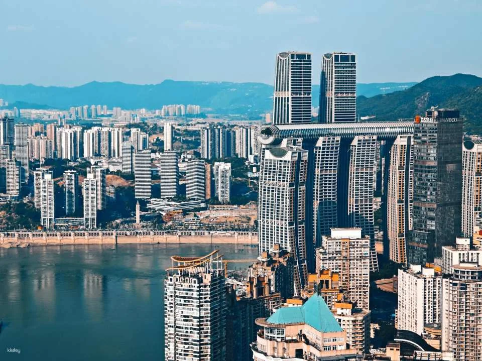 [Chongqing] World Trade Center · Rooftop 131 High-Altitude Observation Deck