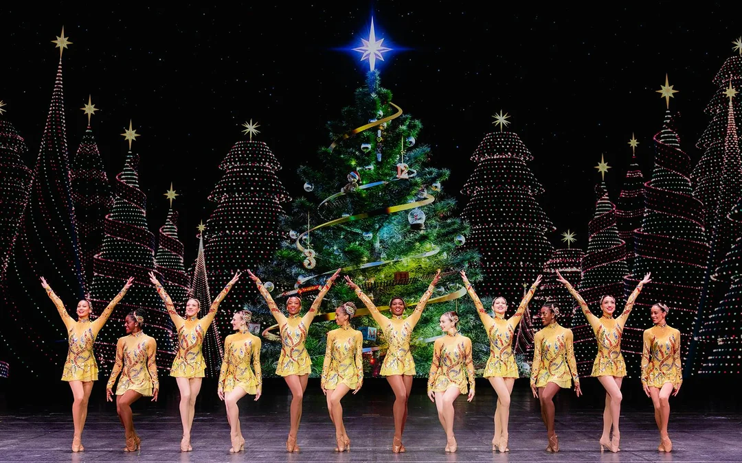 Christmas Spectacular Starring the Radio City Rockettes® Image 2