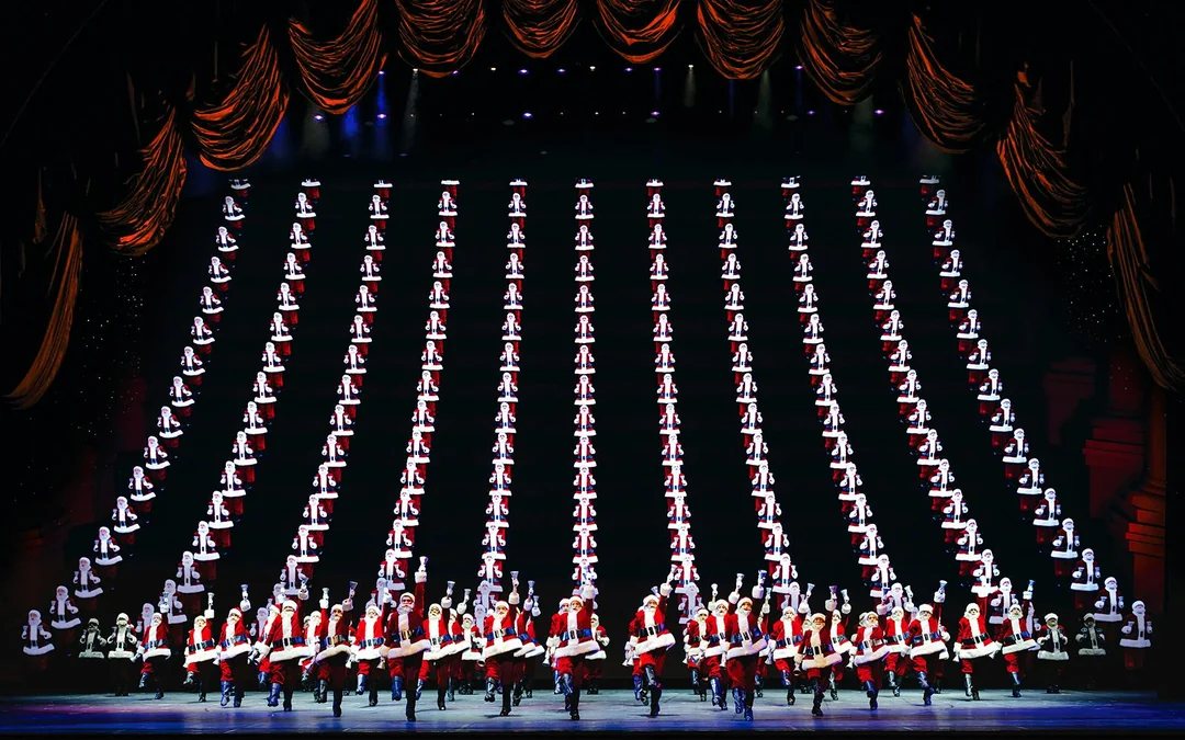 Christmas Spectacular Starring the Radio City Rockettes® Image 3