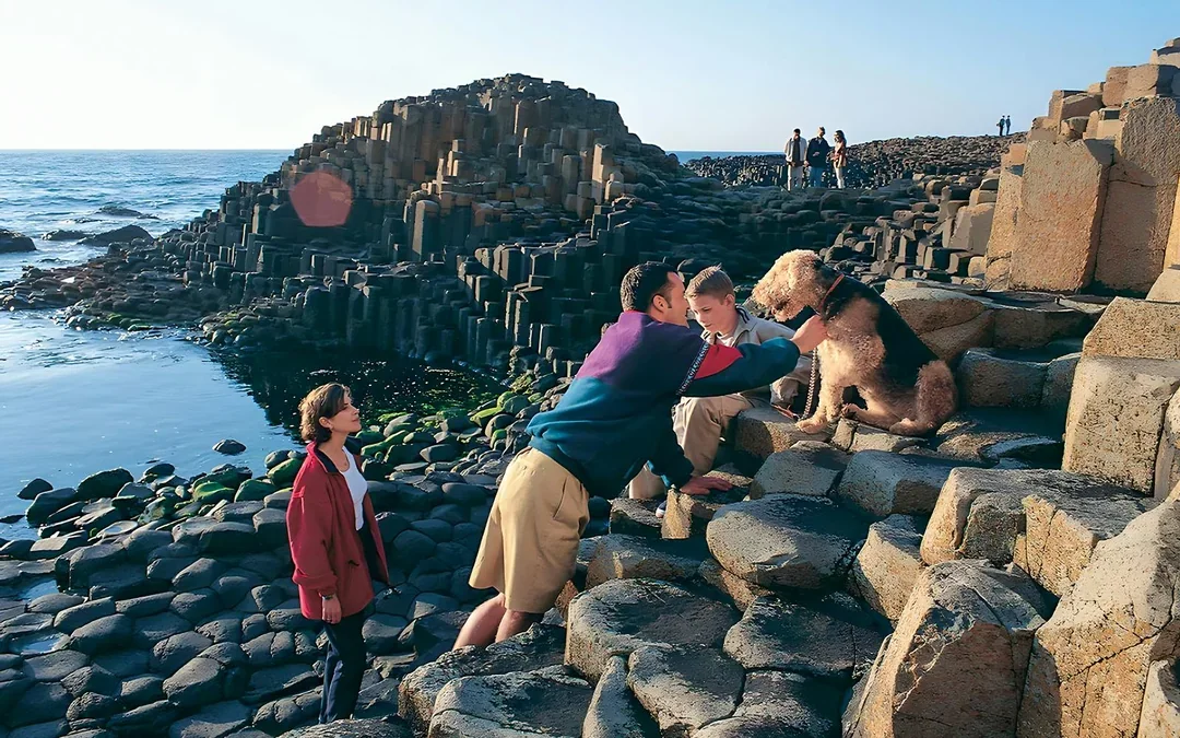 City Sightseeing: Belfast Hop-On Hop-Off Bus Tour with Game of Thrones & Giant’s Causeway Day Tour Image 5