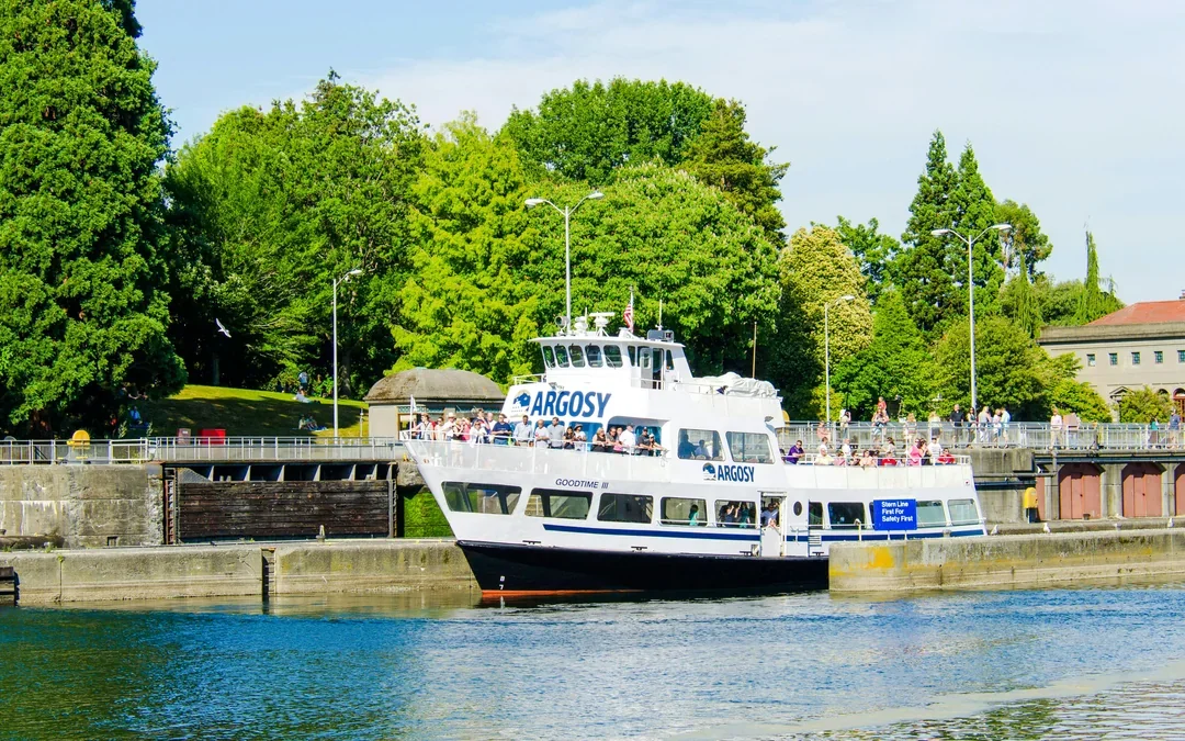 City Sightseeing: Seattle Hop-on Hop-off Bus Tour with One-way Ballard Locks Cruise Image 4