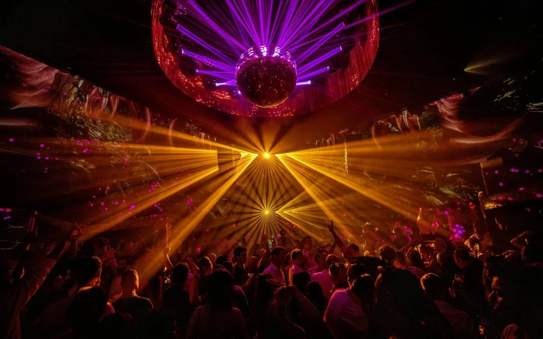 Club Chinois on Mondays: La Troya Tickets Image 3
