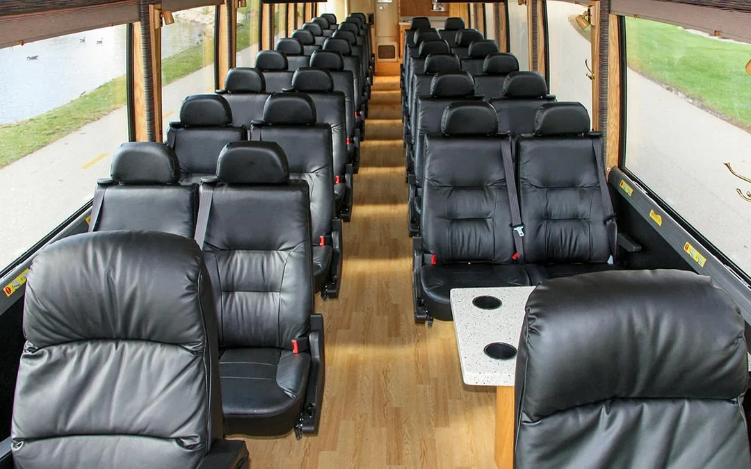 Coach USA One-Way Tickets: Chicago O'Hare Airport to/from Milwaukee City Center Image 3