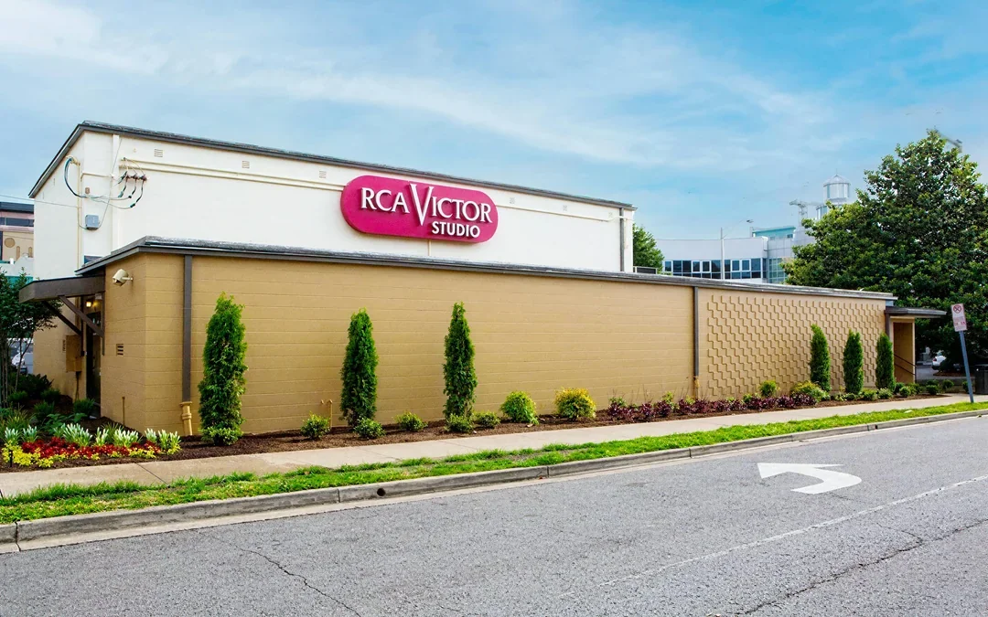 Combo: Country Music Hall of Fame and Museum General Admission + Historic RCA Studio B Tour Image 4