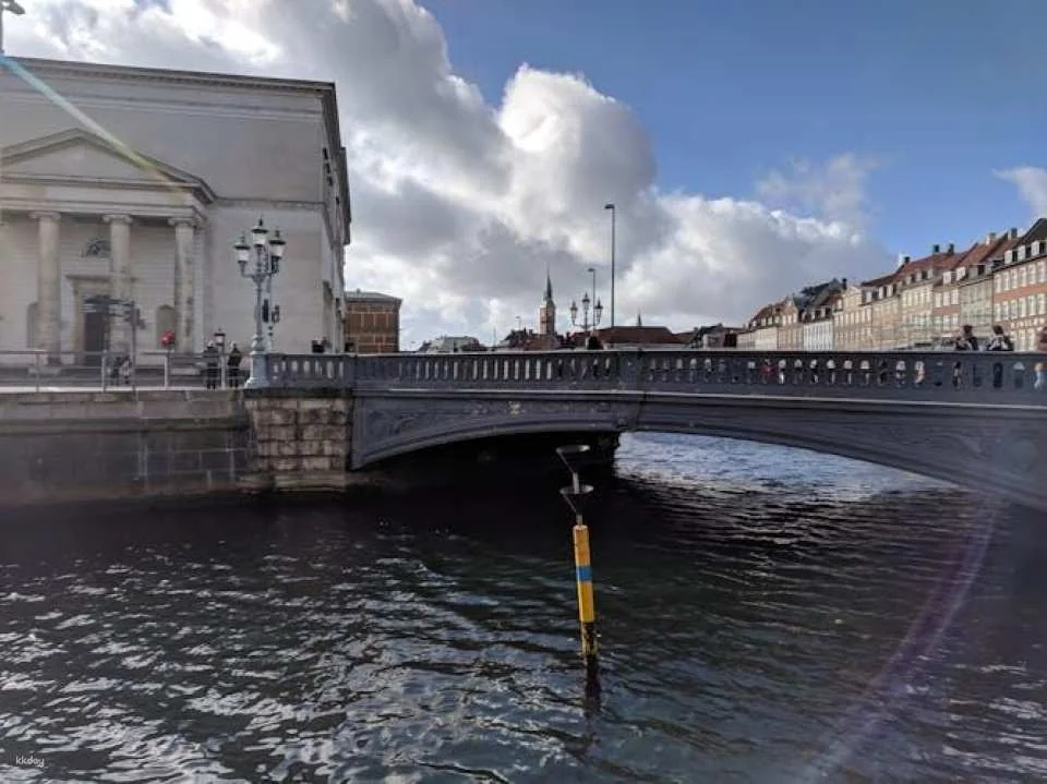 Copenhagen city game – the Little Mermaid and the Prince