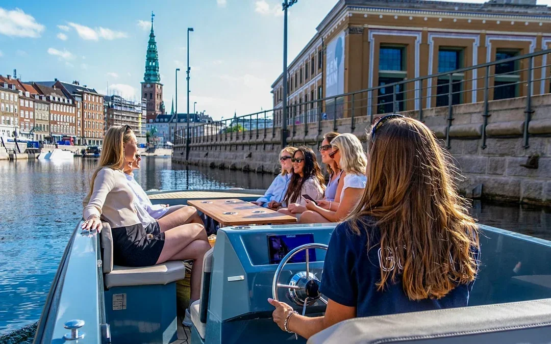 Copenhagen Small Group Canal Cruise on Electric Boats Image 2