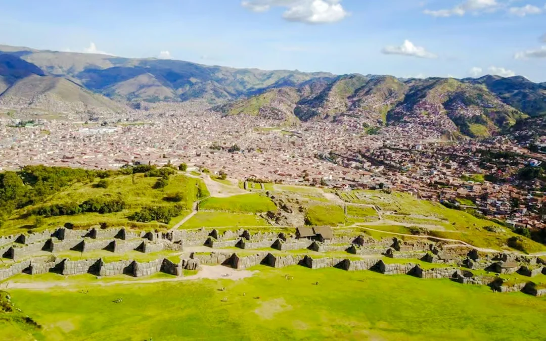 Cusco: Panoramic Open-Top Bus Tour to Sacsayhuamán, Puka Pukara & Cristo Blanco Image 3