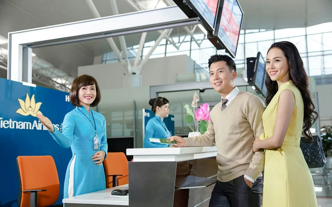 Da Nang Airport Fast-Track Immigration with Meet-and-Greet and Private Transfer to Hoi An Image 4