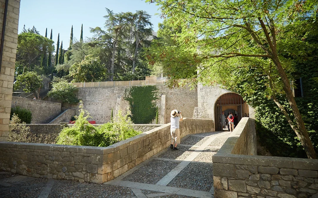 Dali's Figueres and Girona Image 12
