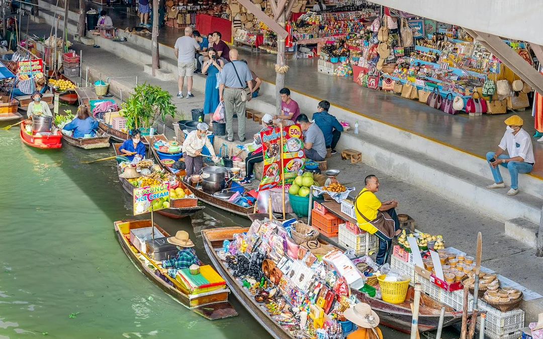 Damnoen Saduak Floating Market & Maeklong Railway Market Full-Day Guided Tour Image 7