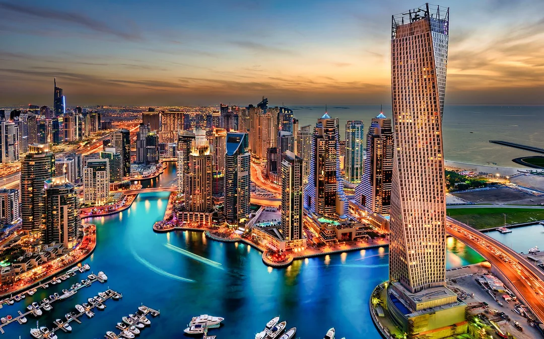 Dhow Cruise Dinner in Dubai Marina with Live Entertainment Image 6