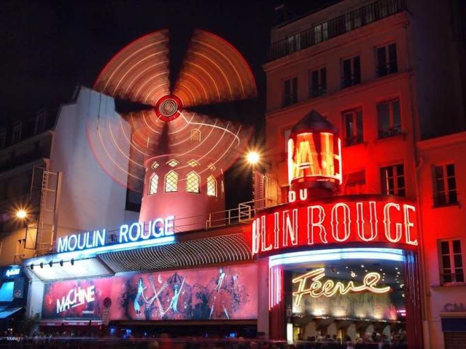 Dinner cruise, 2nd floor Eiffel Tower and Moulin Rouge Show