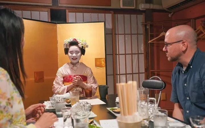 Dinner with Maiko in a Traditional Kyoto Style Restaurant To Image 1