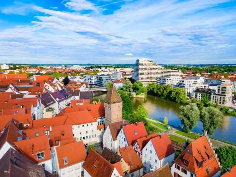 Discover Ulm in 1 hour with a local