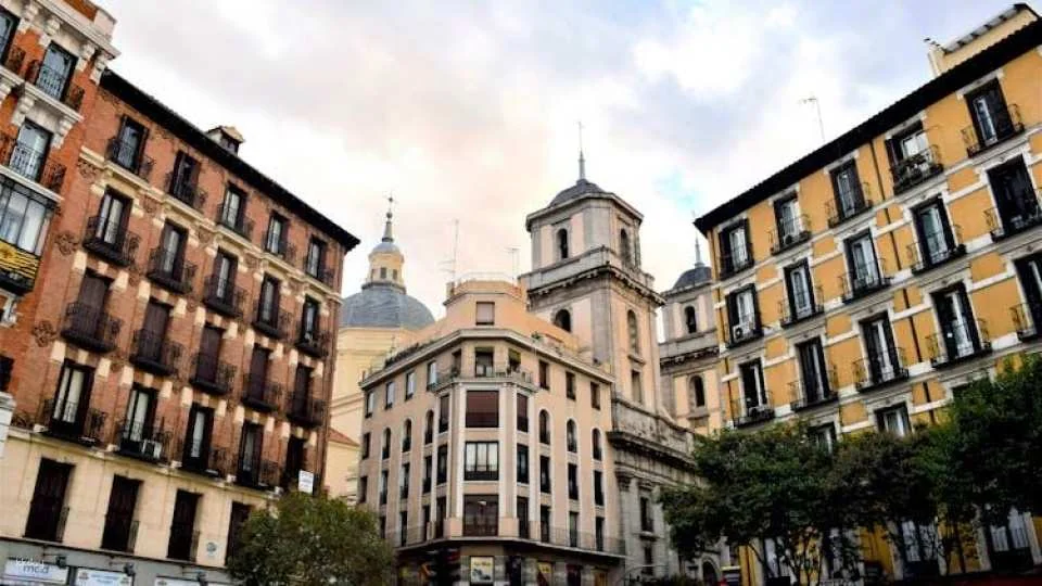 Discovery Game Madrid grand and majestic secrets