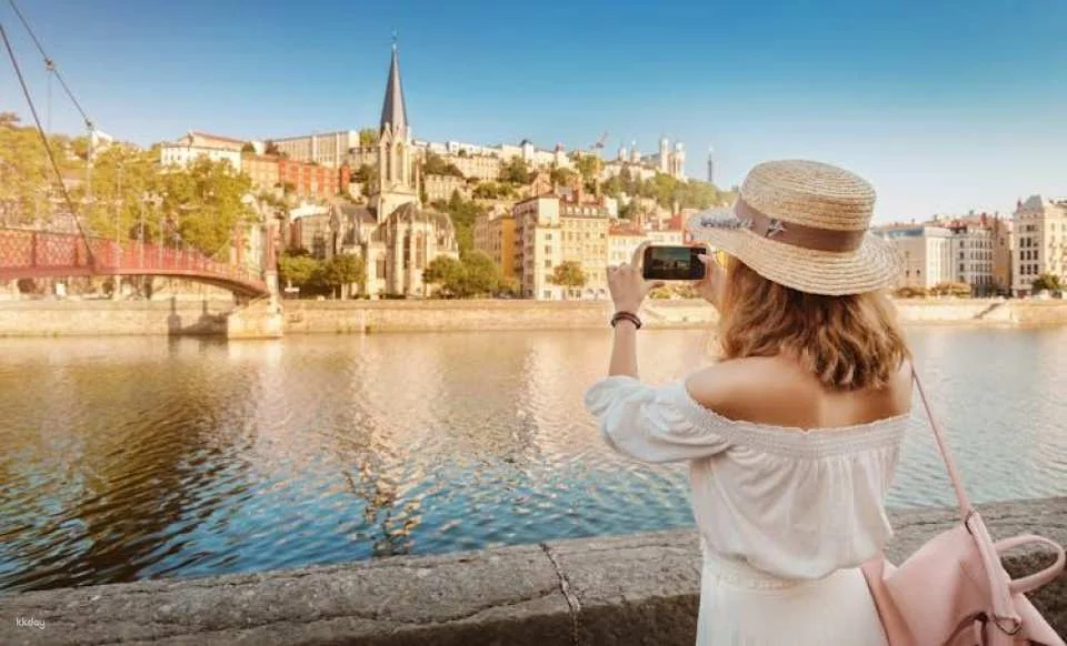 Discovery pack self-guided audio tour in Lyon