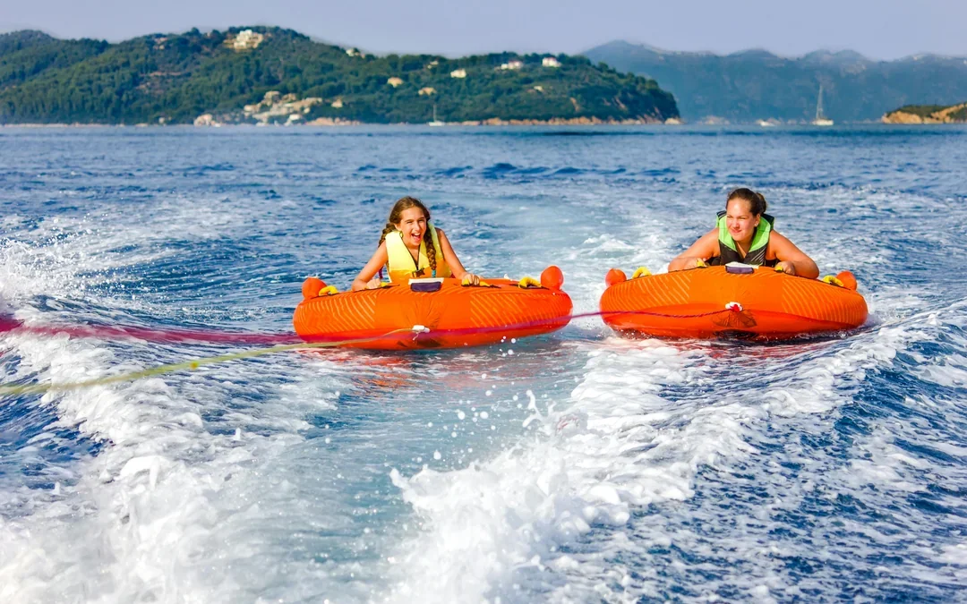 Donut Boat Ride Experience Image 3