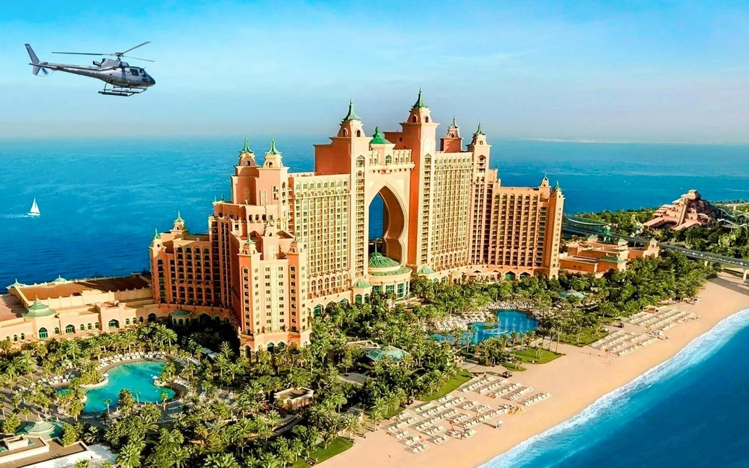 Dubai Helicopter Tour From Dubai Police Academy (12/17/22/30 Minutes) Image 7