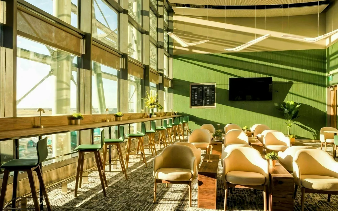 Dublin International Airport: The Liffey Lounge Image 2