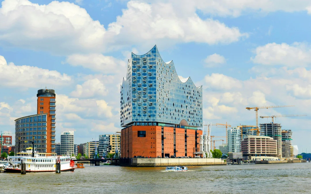 Elbphilharmonie, Speicherstadt & HafenCity German Guided Tour Image 2