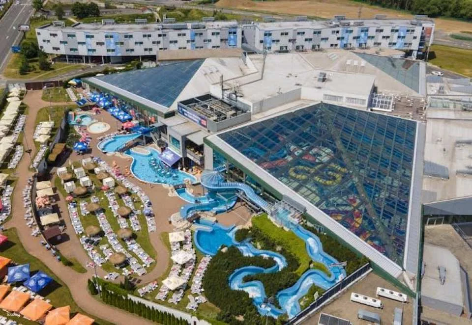Entrance Ticket to Water World Aquapalace in Prague