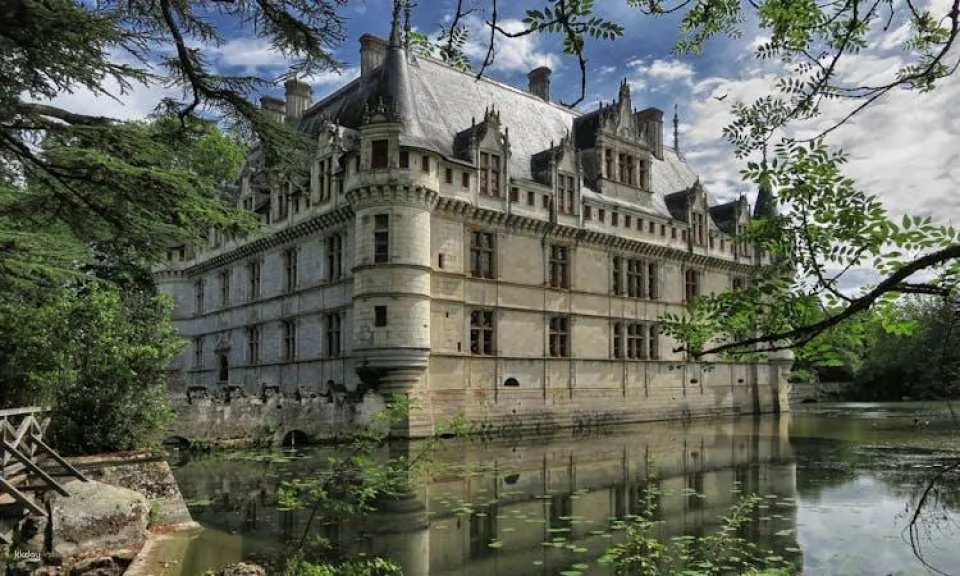 Entrance tickets for the Château Azay le Rideau
