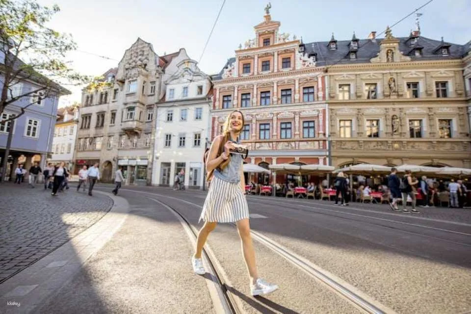 Erfurt city walking tour in 2 hours with a local