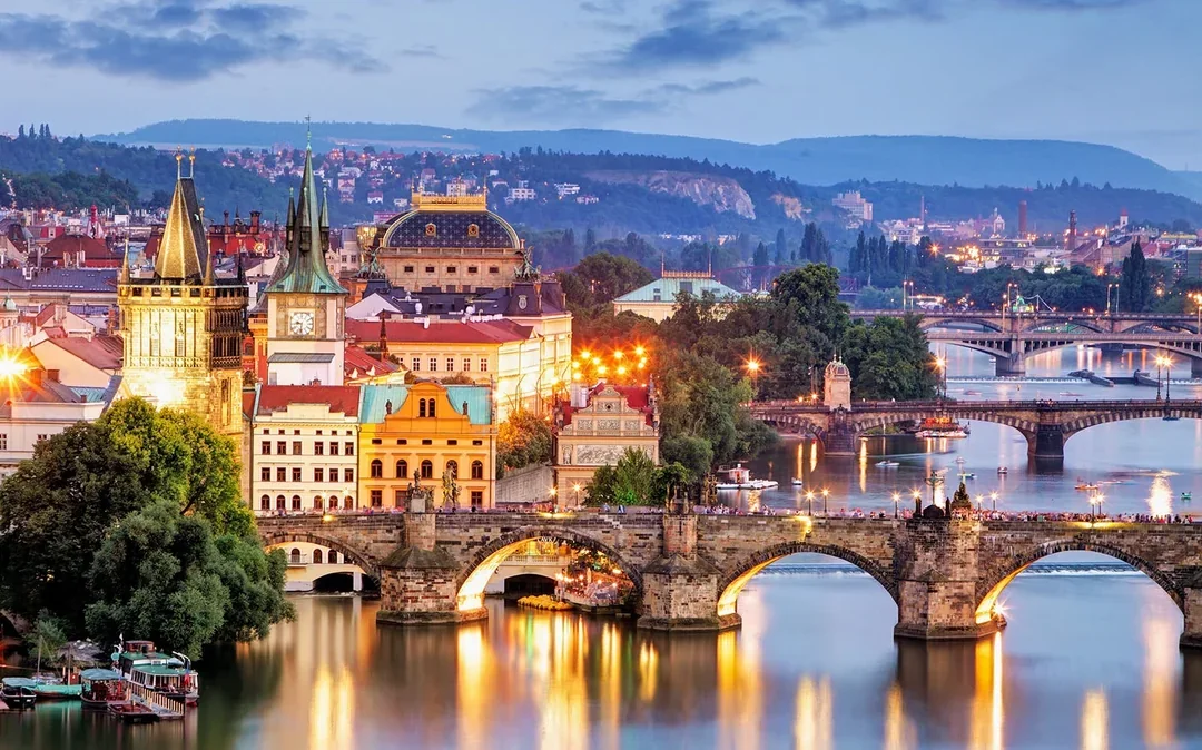 Evening Walking Tour with Panoramic Views of Prague Image 4
