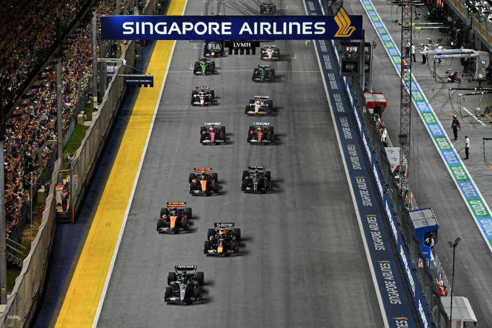 F1 Singapore Airlines Singapore Grand Prix 2026 @ Marina Bay Street Circuit | Formula 1 Singapore