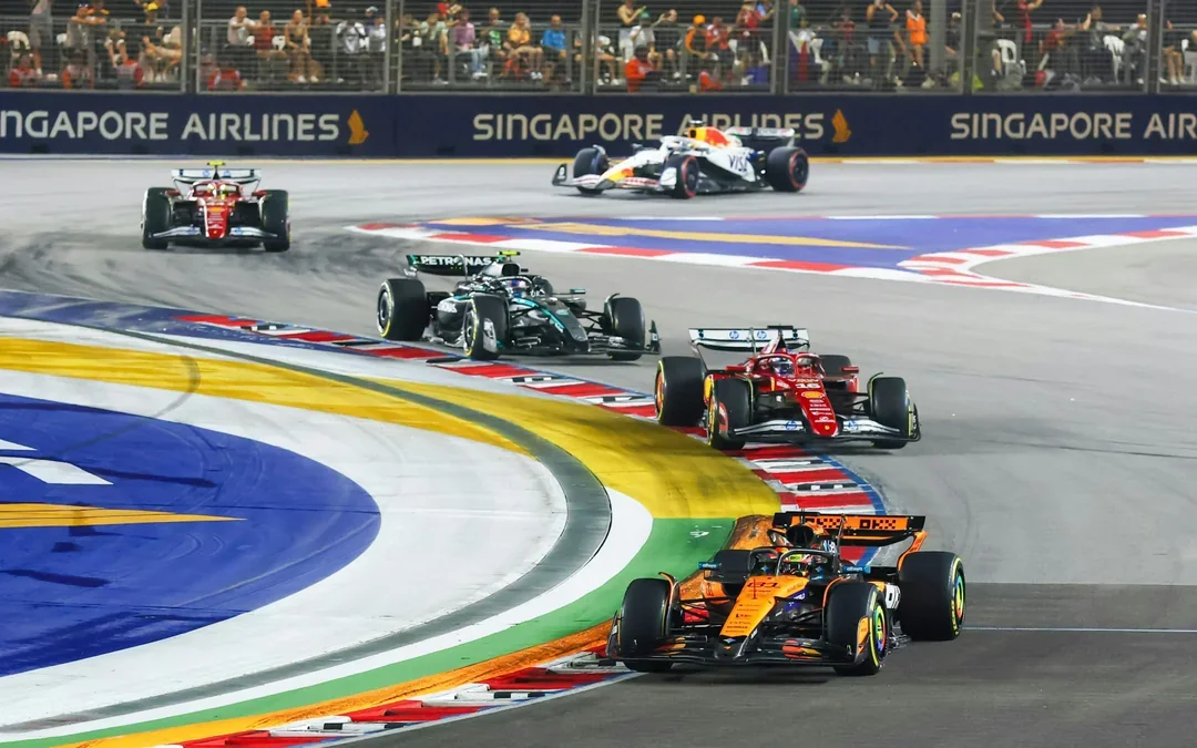 F1 Singapore Grand Prix 2026: 1-Day Passes Image 1