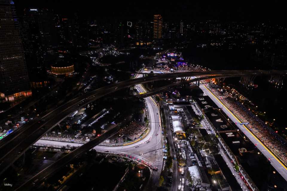 F1 Singapore Grand Prix 2026: Luxury VIP Hospitality Package | Marina Bay Street Circuit, Formula 1 Singapore
