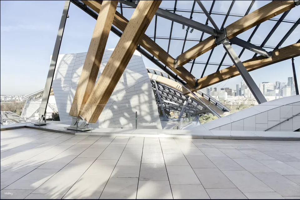 Fondation Louis Vuitton: Premium Access