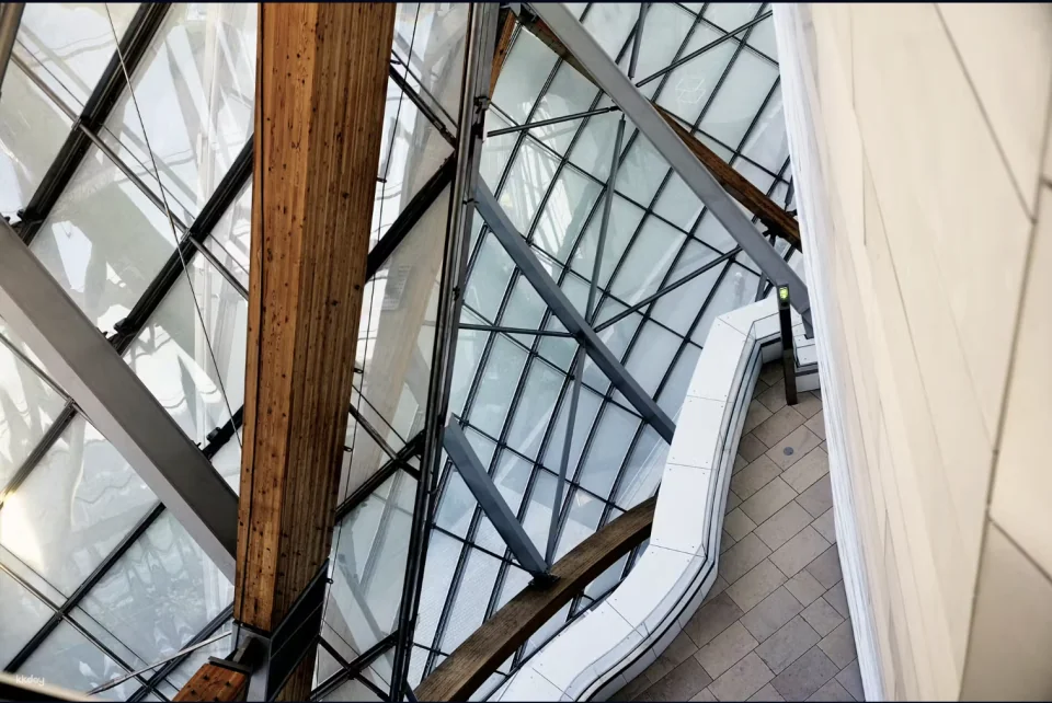 Fondation Louis Vuitton: Premium Access