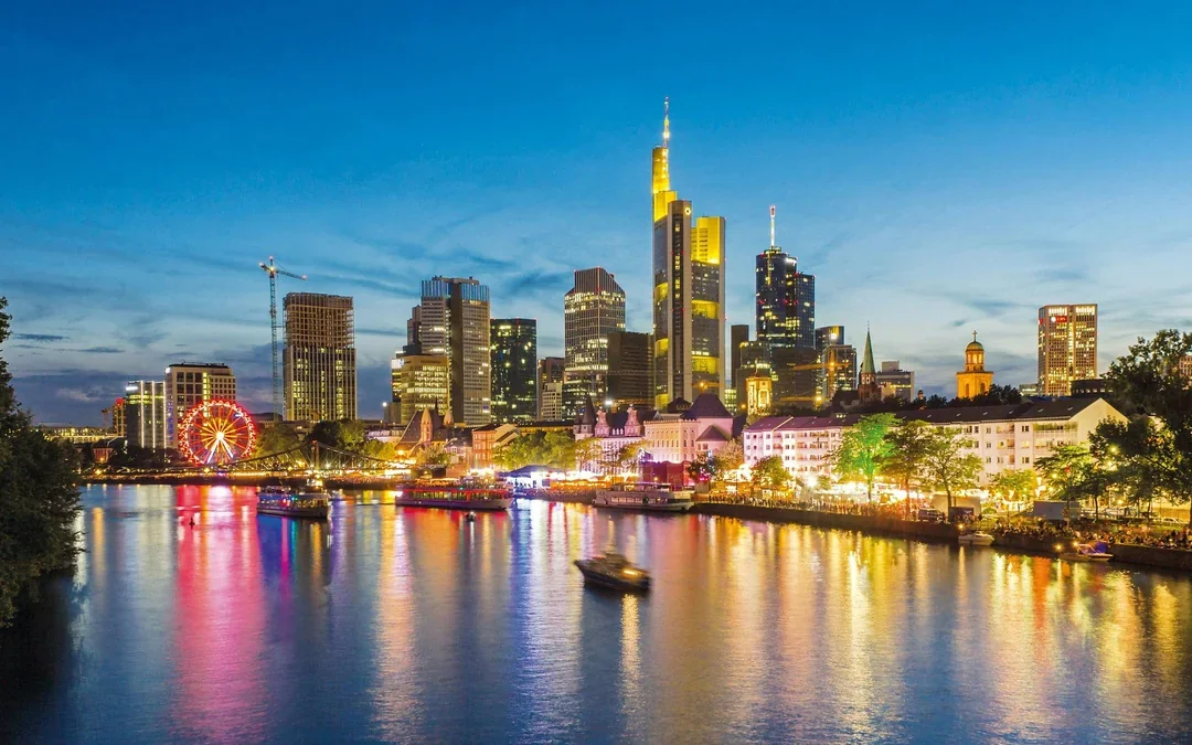 Frankfurt Lounge Evening Cruise on Main River Image 2