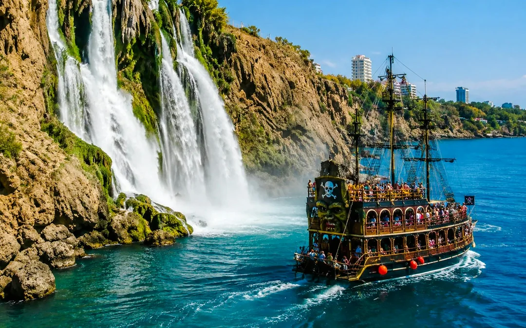 From Antalya: Pirate Boat Cruise with Lunch and Roundtrip Transfer Image 1